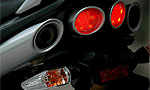 Задние фонари и глушители Suzuki GSR600